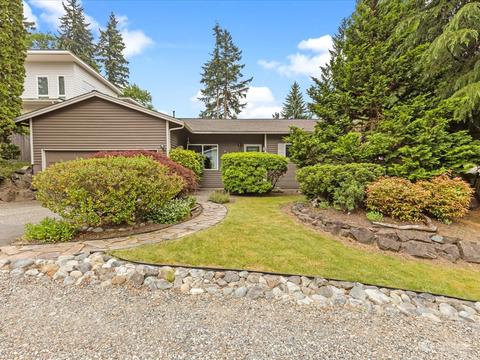 13017 NE 95th St, Kirkland, WA 98033