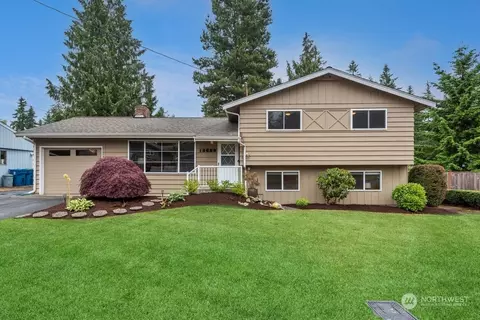 18629 79th Pl W, Edmonds, WA 98026