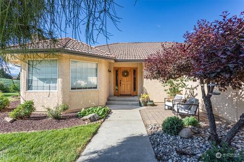 147 Rolling Hills Ln, Wenatchee, WA 98801