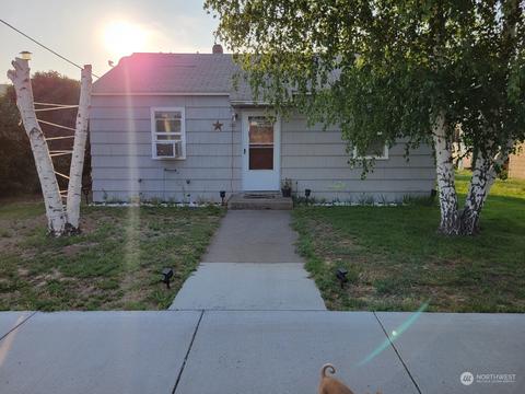 110 N Main St, Washtucna, WA 99371