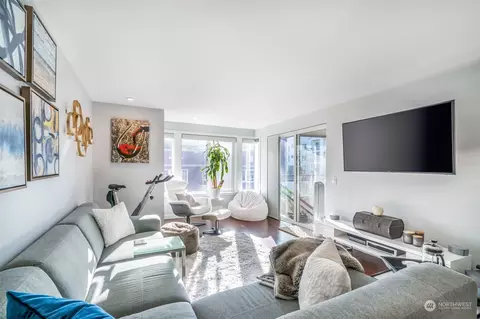 1700 Bellevue Ave #403, Seattle, WA 98122