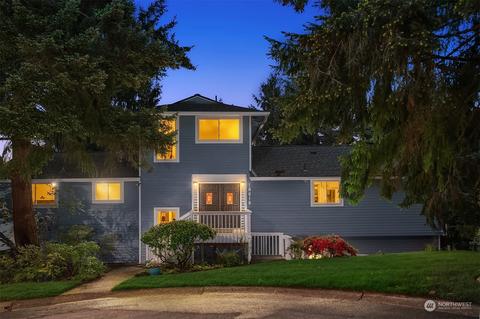 18616 65th Ct NE, Kenmore, WA 98028