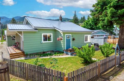 203 4th Ave E, Twisp, WA 98856
