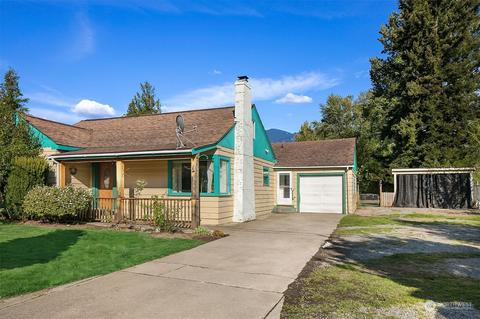 8578 Meadowbrook Way SE, Snoqualmie, WA 98065