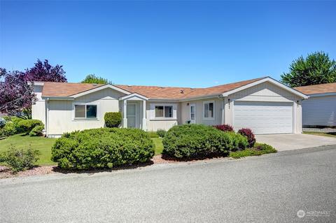 1 Crystal Pl E, Omak, WA 98841