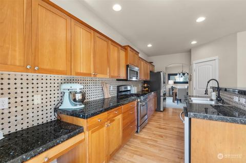 6927 Radius Loop SE, Lacey, WA 98513 photo 11