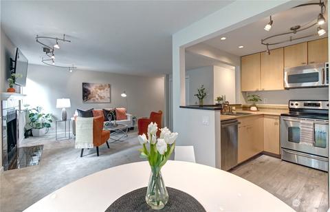 8240 126th Ave NE #A-103, Kirkland, WA 98033