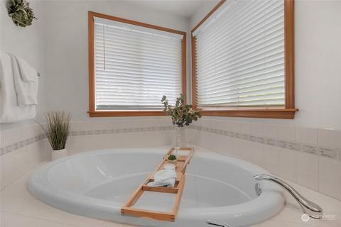 1606 173rd St SE, Bothell, WA 98012 photo 25