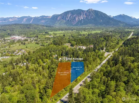 95 Nn 384th Ave SE, Snoqualmie, WA 98065