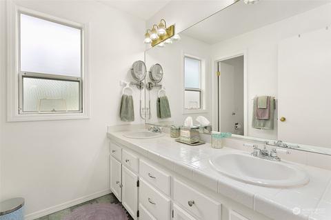 1915 235th St SE, Bothell, WA 98021 photo 27