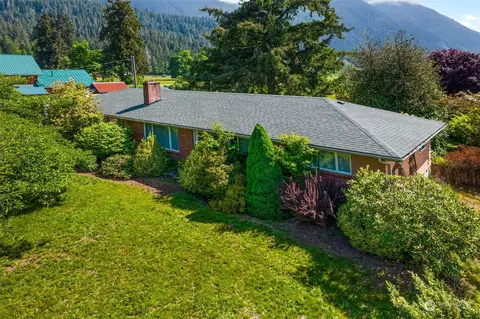 148 Young Rd, Randle, WA 98377