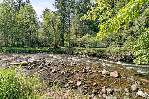 123 Nisqually Way, Ashford, WA 98304