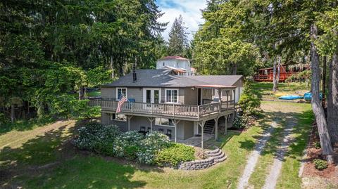 716 E Herron Blvd NW, Lakebay, WA 98349