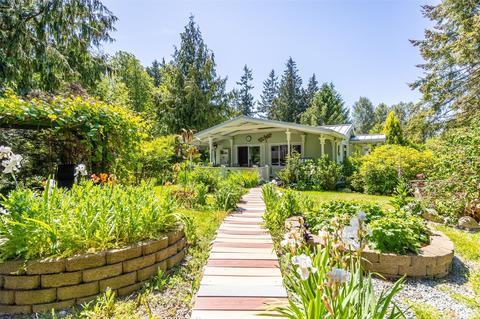 32515 76th Ave NW, Stanwood, WA 98292