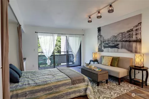 211 Summit Ave E #S318, Seattle, WA 98102 photo 3