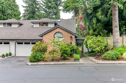 14300 Trillium Blvd SE #27, Mill Creek, WA 98012
