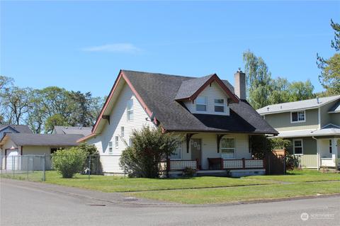 300 Barksdale Ave, Dupont, WA 98327