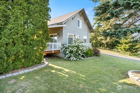 101 Hilltop Ln, Bellingham, WA 98226