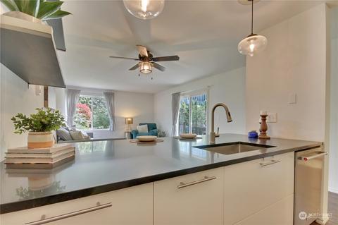 17431 Ambaum Blvd S #C-20, Seattle, WA 98148