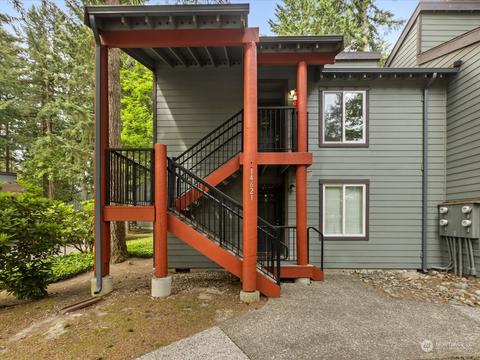 14621 NE 31st St #11C, Bellevue, WA 98007