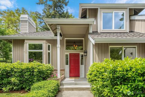 3901 Lincoln Ave NE, Renton, WA 98056