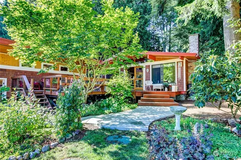 5226 NE Ponderosa Dr, Hansville, WA 98340