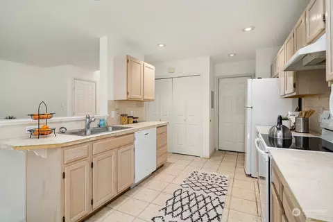 23123 15th Ave SE #I1, Bothell, WA 98021 photo 10