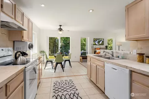 23123 15th Ave SE #I1, Bothell, WA 98021 photo 11