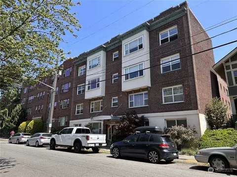 214 Summit Ave E #305, Seattle, WA 98102