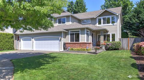 4318 NE 7th Pl, Renton, WA 98059