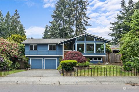 12902 NE 75th St, Kirkland, WA 98033