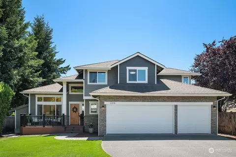 12414 107th Pl NE, Kirkland, WA 98034