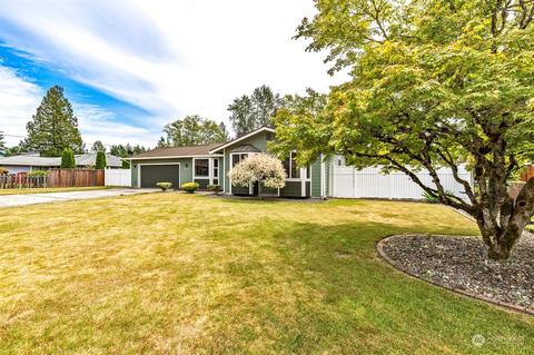 118 123rd St E, Tacoma, WA 98445