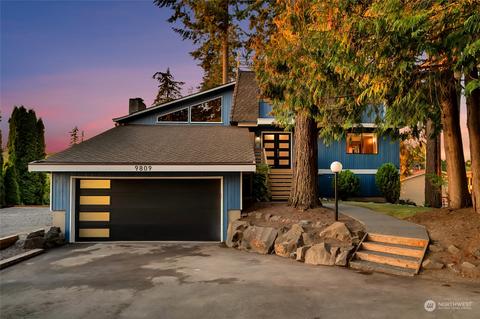 9809 220th St SW, Edmonds, WA 98020