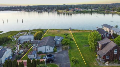 3221 Mission Beach Rd, Tulalip, WA 98271