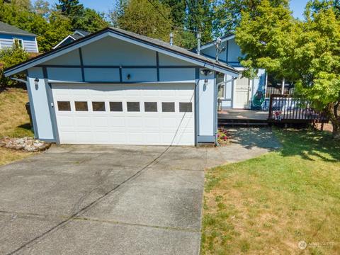 716 4th Ave SW, Tumwater, WA 98512