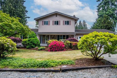 6312 80th St E, Puyallup, WA 98371