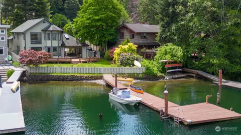 1404 Roy Rd, Bellingham, WA 98229