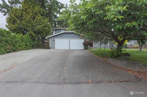11127 149th Street Ct E, Puyallup, WA 98374