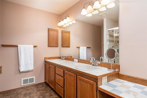15618 111th Ave NE, Bothell, WA 98011 photo 20
