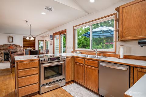 15618 111th Ave NE, Bothell, WA 98011 photo 9
