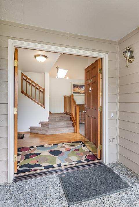 15618 111th Ave NE, Bothell, WA 98011 photo 3
