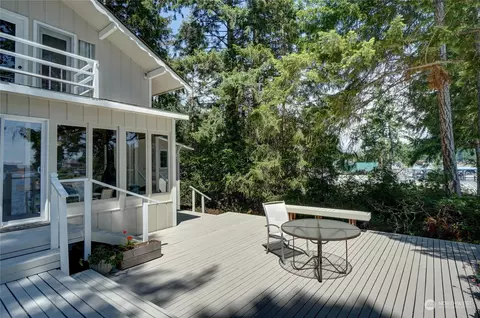 120 E Fair Harbor Ln, Grapeview, WA 98546 photo 6