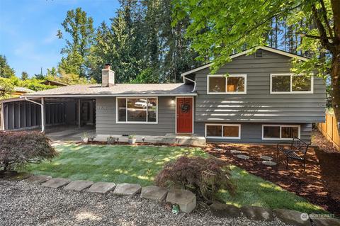 1924 214th St SW, Lynnwood, WA 98036