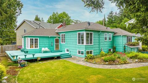 16716 NE 79th Pl, Kenmore, WA 98028