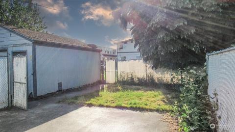 273 Beech St, Longview, WA 98632 photo 13
