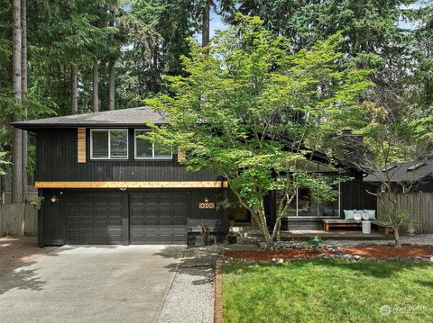 1015 34th Street Ct NW, Gig Harbor, WA 98335