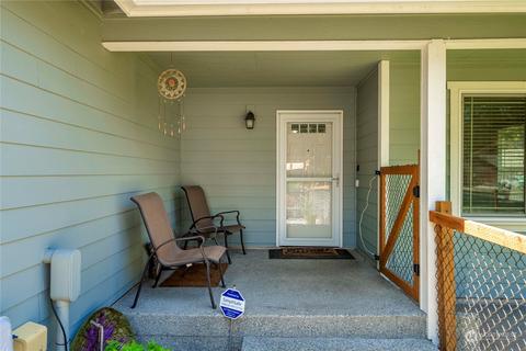 8006 198th St E, Spanaway, WA 98387 photo 3