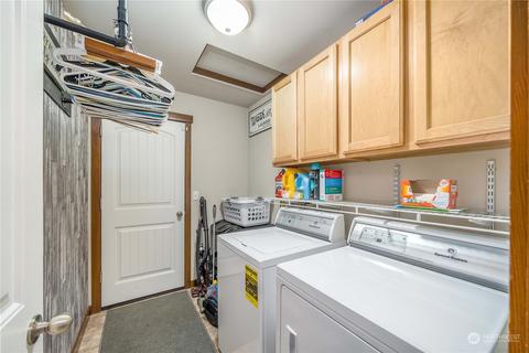 8006 198th St E, Spanaway, WA 98387 photo 18
