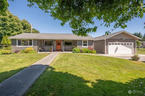 18008 Vashon Hwy SW, Vashon, WA 98070